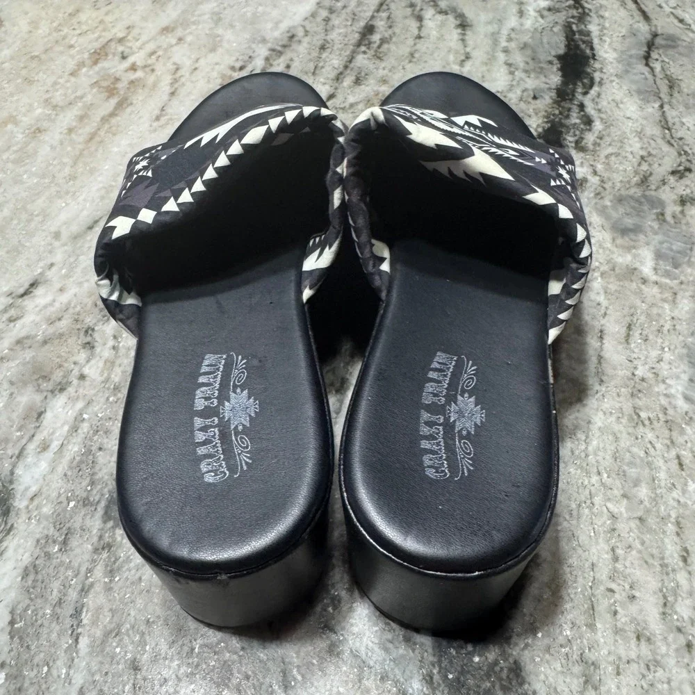 Crazy Train Platform Sandals Womens 9 Southwestern Print Black Wedge Slides Boho